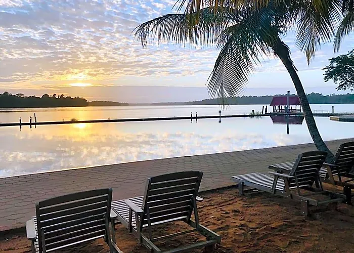  Overbridge River Resort